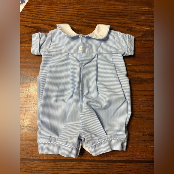 Remember Nguyen Blue Striped Baby Romper with Easter Bunny Design - Picture 4 of 4